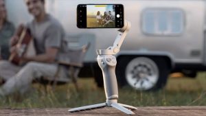 DJI Osmo Mobile 4 